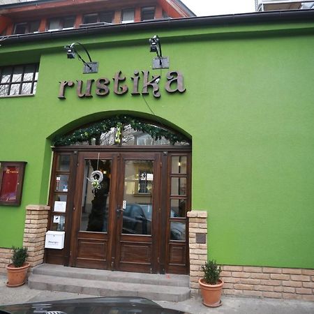 Rustika Sobe Bed and Breakfast Osijek Eksteriør billede