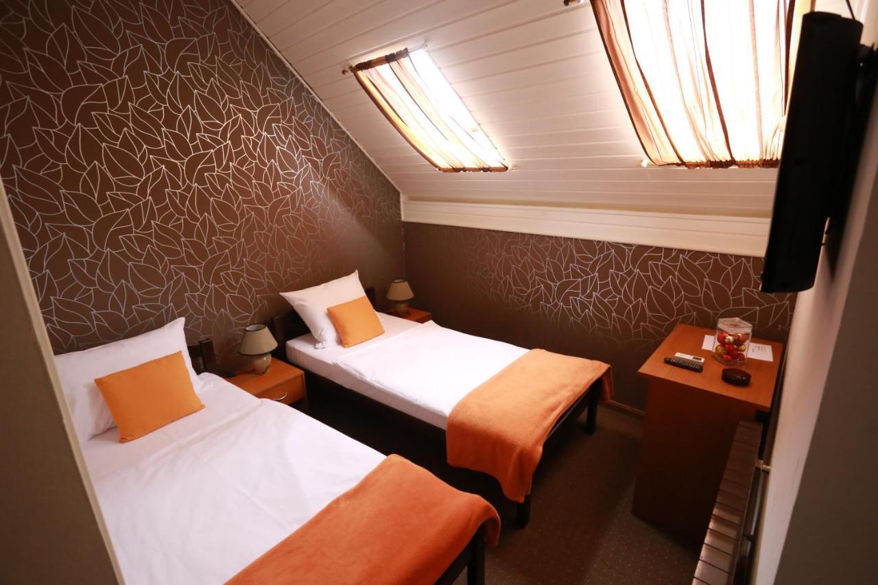 Rustika Sobe Bed and Breakfast Osijek Eksteriør billede