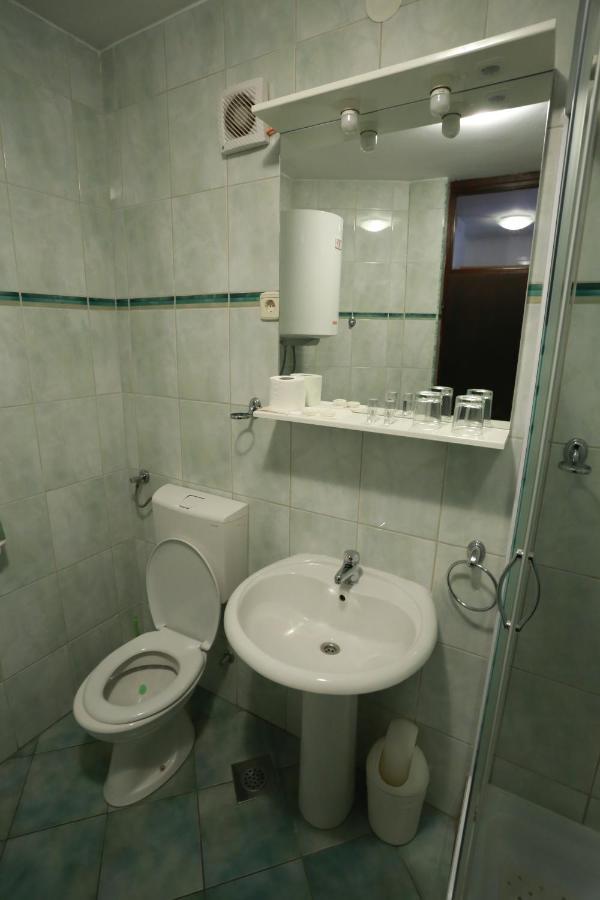 Rustika Sobe Bed and Breakfast Osijek Eksteriør billede