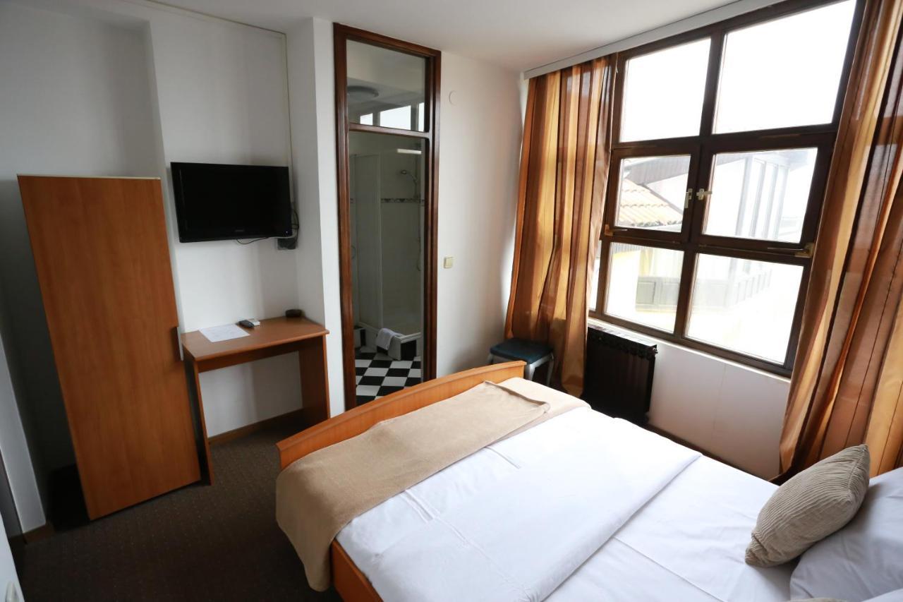 Rustika Sobe Bed and Breakfast Osijek Eksteriør billede